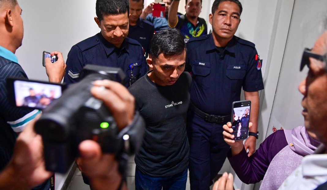 Ahmad Farhan Rizal Abdullah, 29, dijatuhi hukuman penjara enam bulan selepas mengaku bersalah atas kesalahan lampau membabitkan dadah